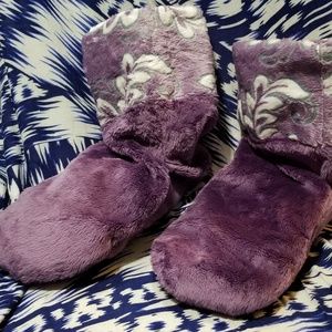 Lavender scented warming slippers - new w/o tags